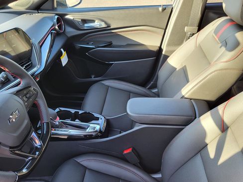 New 2026 Chevrolet Trax RS w/ Driver Confidence Package image 19