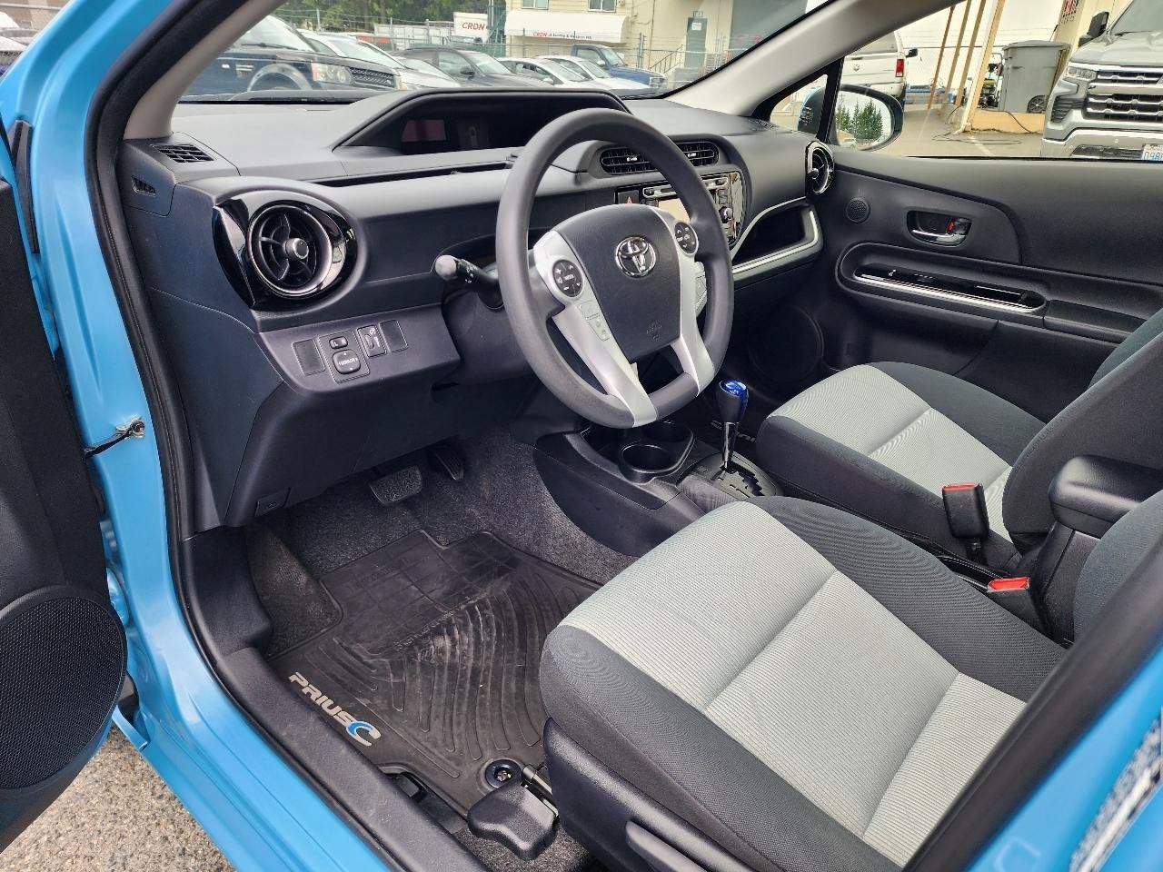 Used 2015 Toyota Prius C Two FWD image 12