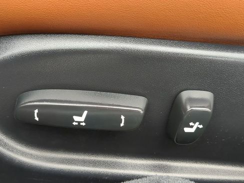Used 2013 Lexus IS 250C w/ Luxury Pkg RWD image 15