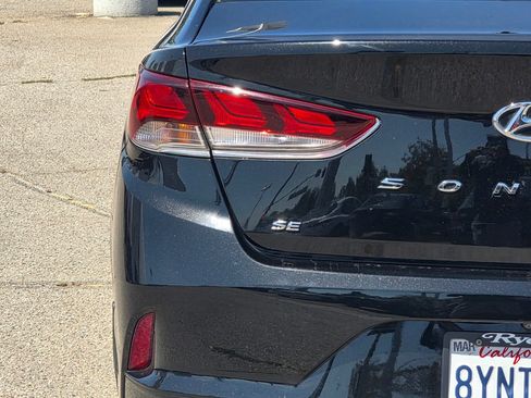Used 2018 Hyundai Sonata SE FWD image 8