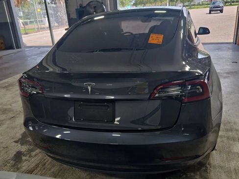 Used 2023 Tesla Model 3 Standard Range RWD image 4