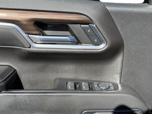 Used 2023 Chevrolet Silverado 1500 RST RWD image 7