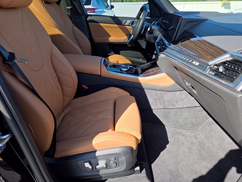 Certified 2025 BMW X5 sDrive40i w/ Parking Assistance Package RWD image 26