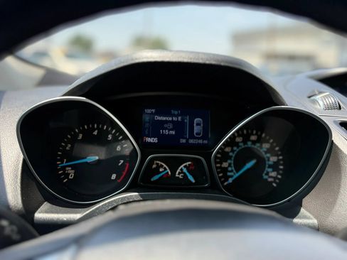 Used 2014 Ford Escape SE FWD image 19