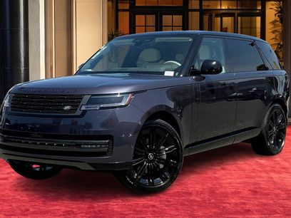 New 2025 Land Rover Range Rover Long Wheelbase SE