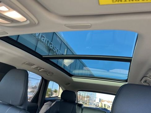 Certified 2025 Volvo XC60 B5 Plus image 26