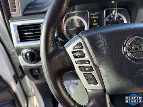 Used 2018 Nissan Titan PRO-4X image 16