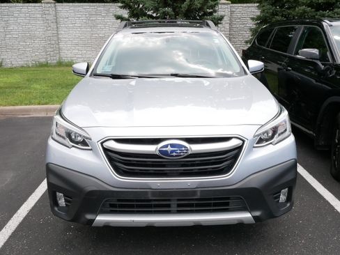 Used 2021 Subaru Outback Limited XT w/ Tech Package 2 AWD/4WD image 2