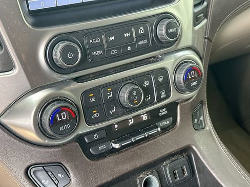 Used 2018 Chevrolet Tahoe LT AWD/4WD image 14