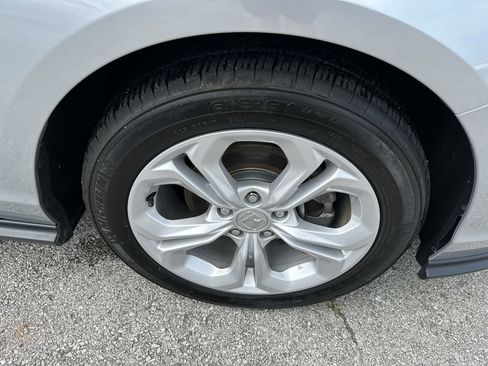 Used 2025 Honda Accord LX image 28