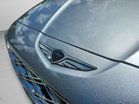 Used 2025 Genesis GV80 2.5T Prestige AWD/4WD image 21