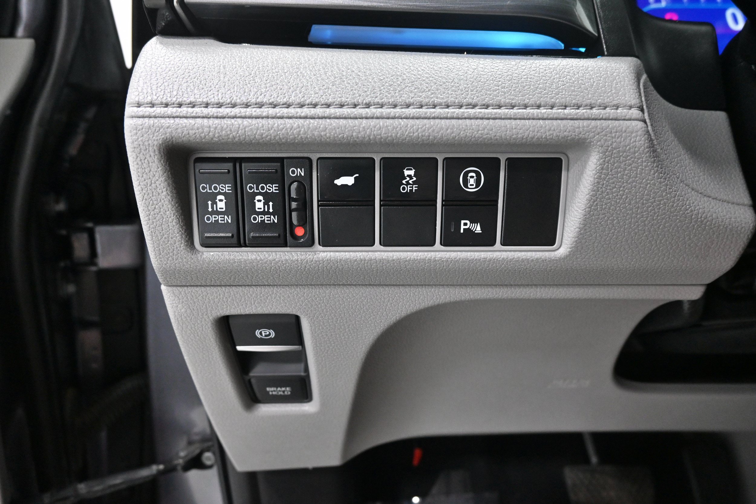 Used 2022 Honda Odyssey Elite image 9