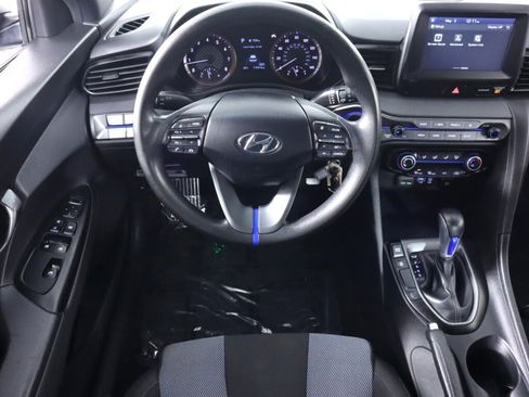 Used 2019 Hyundai Veloster 2.0 FWD image 30
