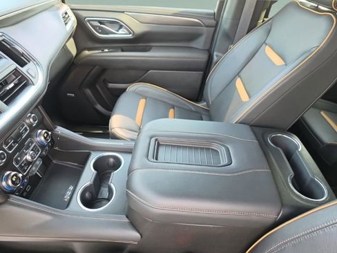 Used 2024 GMC Yukon AT4 w/ Technology Package AWD/4WD image 20
