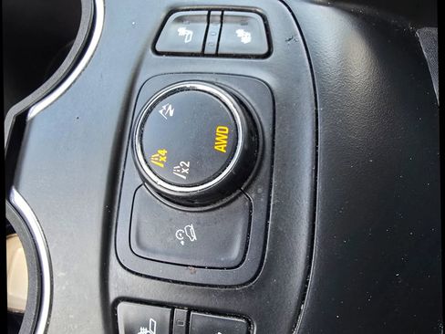 Used 2020 GMC Terrain SLT AWD/4WD image 41