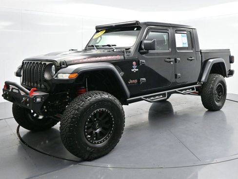 Used 2020 Jeep Gladiator Rubicon AWD/4WD image 3