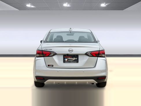 Certified 2025 Nissan Versa SV w/ Trunk Package FWD image 10