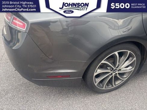 Used 2018 Lincoln MKZ Premiere w/ Magnetic Appearance Package FWD image 16