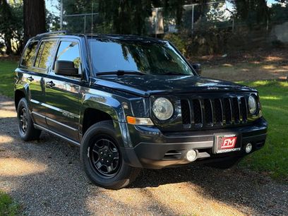 Used 2014 Jeep Patriot Sport w/ Power Value Group