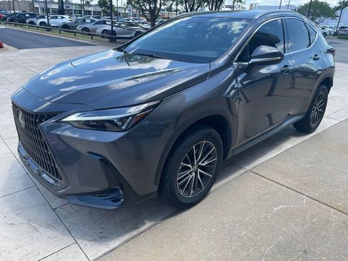 Used 2024 Lexus NX 250 FWD image 1