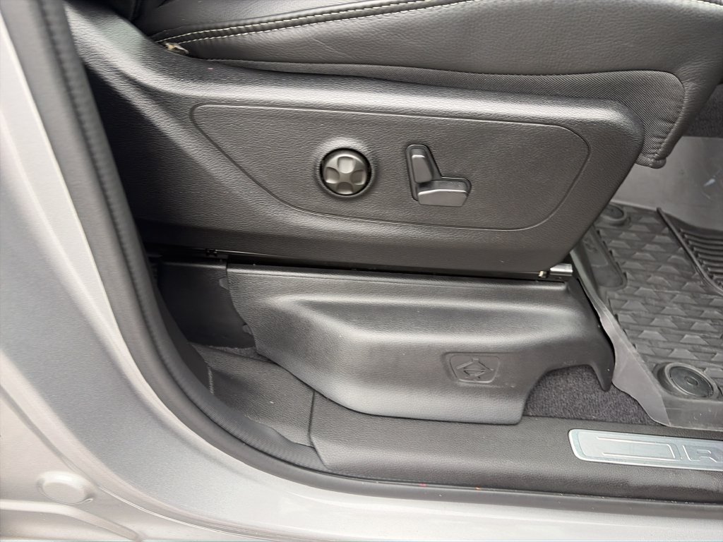 Used 2025 RAM 1500 RHO w/ RHO Level 1 Equipment Group AWD/4WD image 36