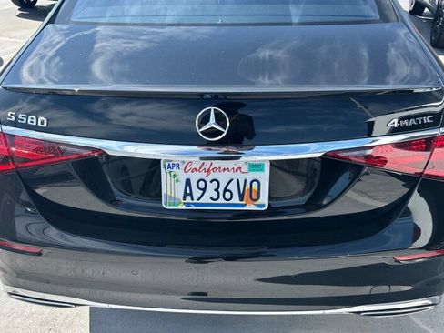 Used 2025 Mercedes-Benz S 580 4MATIC Sedan image 17