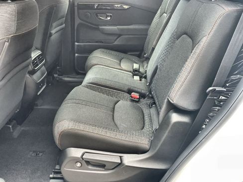 New 2026 Honda Pilot Sport image 10