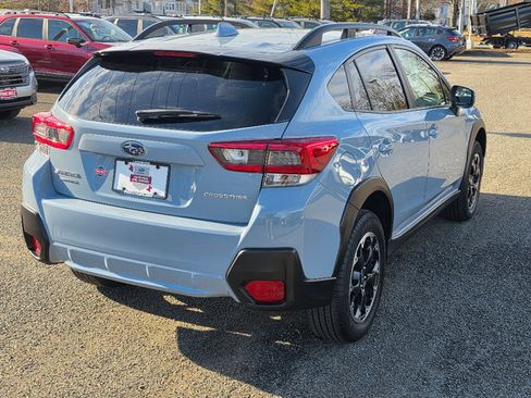 Used 2023 Subaru Crosstrek 2.0i Premium image 16