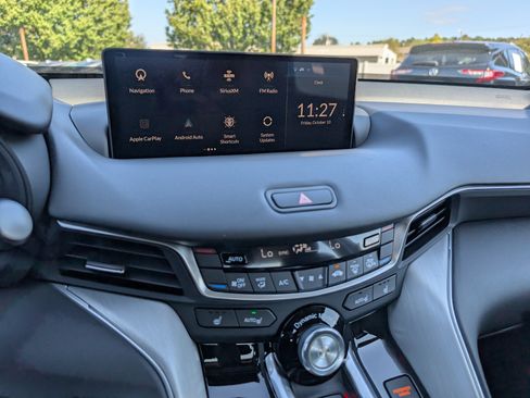 Certified 2025 Acura TLX w/ Technology Package image 18