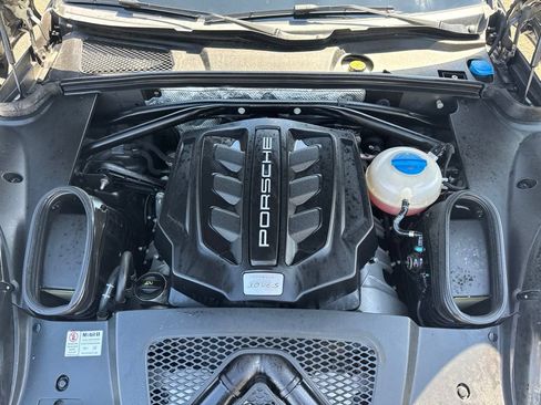 Used 2016 Porsche Macan S AWD/4WD image 43