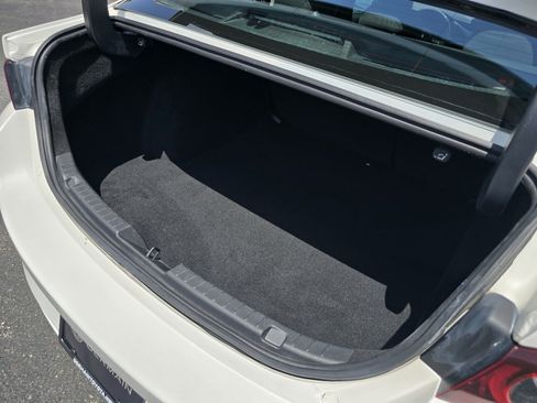 Used 2022 MAZDA MAZDA3 s FWD image 16