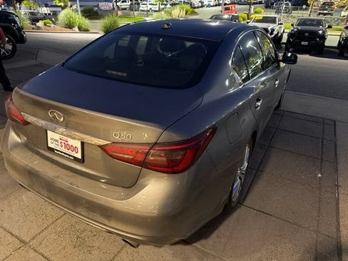 Used 2018 INFINITI Q50 Luxe w/ Essential Package (3.0T Luxe) RWD image 4