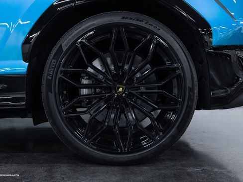 New 2025 Lamborghini Urus SE image 10