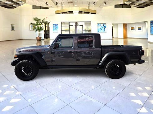 Used 2021 Jeep Gladiator Mojave image 4