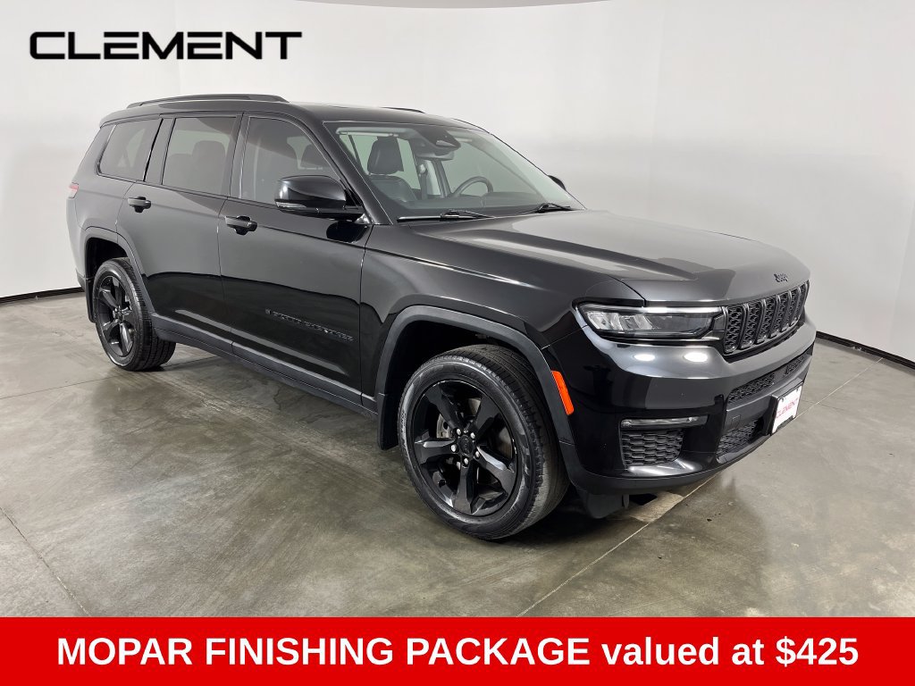 Used 2023 Jeep Grand Cherokee L Limited w/ Black Appearance Package AWD/4WD image 8