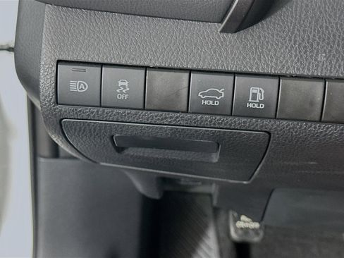 Used 2023 Toyota Camry SE FWD image 16