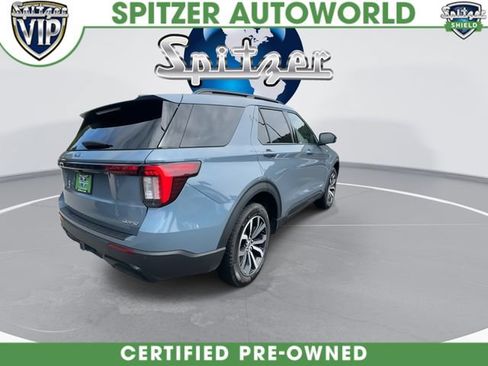 Used 2025 Ford Explorer ST-Line AWD/4WD image 9