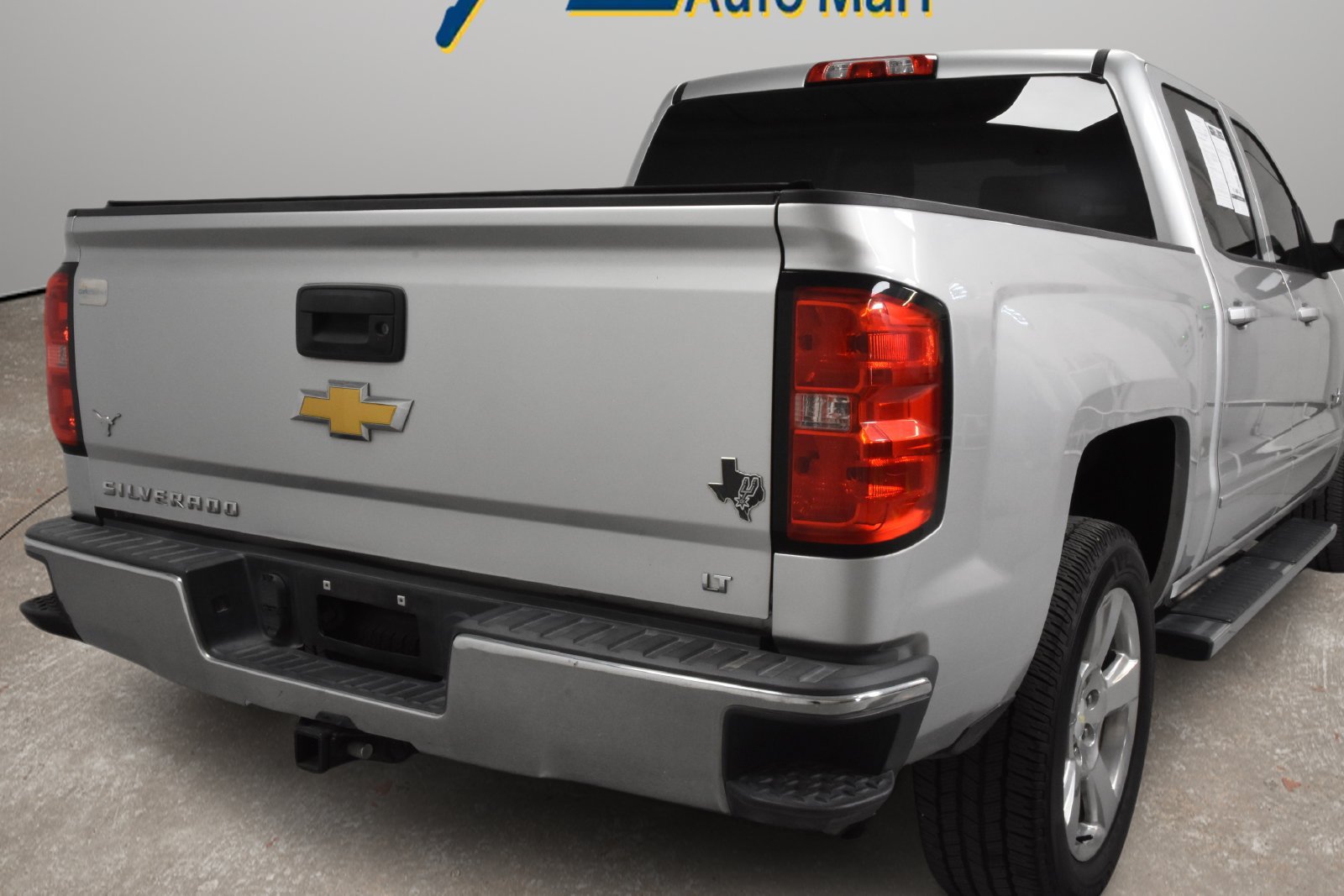 Used 2017 Chevrolet Silverado 1500 LT w/ Texas Edition RWD image 3