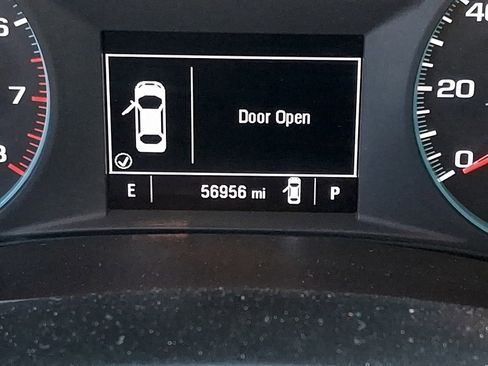 Used 2024 Chevrolet Malibu LT image 17