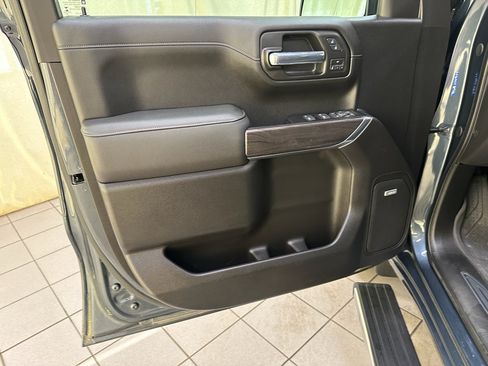 Used 2020 Chevrolet Silverado 1500 LTZ w/ LTZ Plus Package image 32