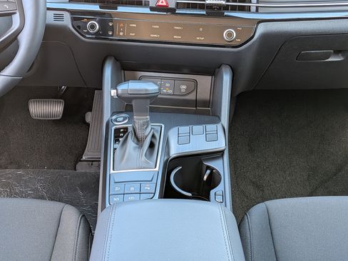 New 2026 Kia Sportage LX FWD image 22