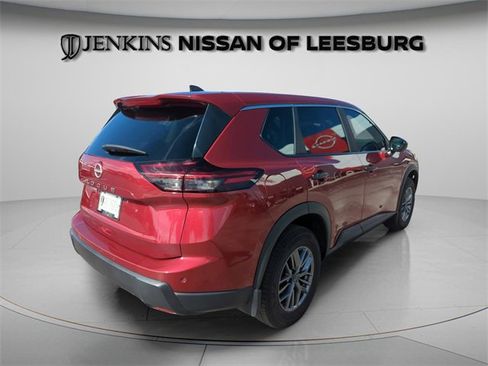 Certified 2025 Nissan Rogue S image 10