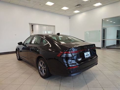 Used 2024 Honda Accord EX image 5