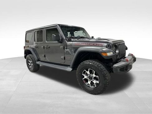 Used 2021 Jeep Wrangler Unlimited Rubicon w/ Cold Weather Group AWD/4WD image 3