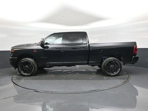 New 2026 RAM 2500 Big Horn AWD/4WD image 7