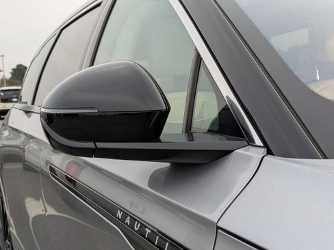 New 2026 Lincoln Nautilus Black Label w/ Jet Appearance Package image 12