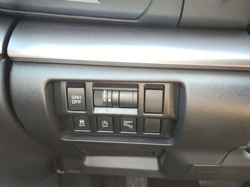 Certified 2023 Subaru Crosstrek 2.5i Limited w/ Moonroof Package image 43