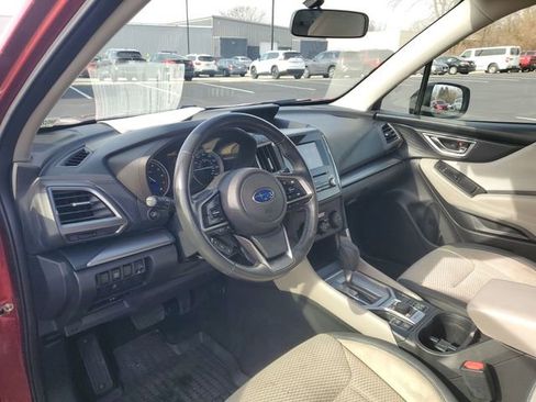 Used 2022 Subaru Forester Premium image 18