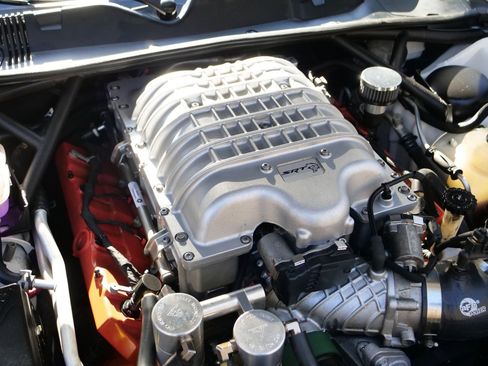 Used 2015 Dodge Challenger SRT Hellcat image 56