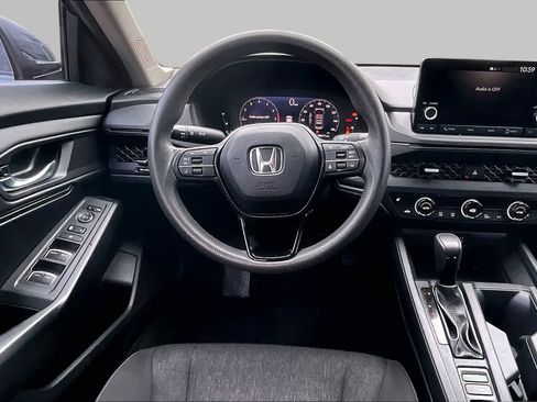 Used 2023 Honda Accord EX image 7
